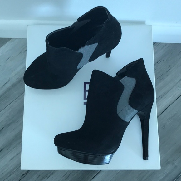 Bakers Elizabeth Black Suede Booties - Picture 4 of 5
